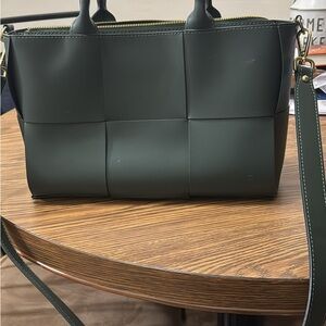 Valentina Fiore Green Purse